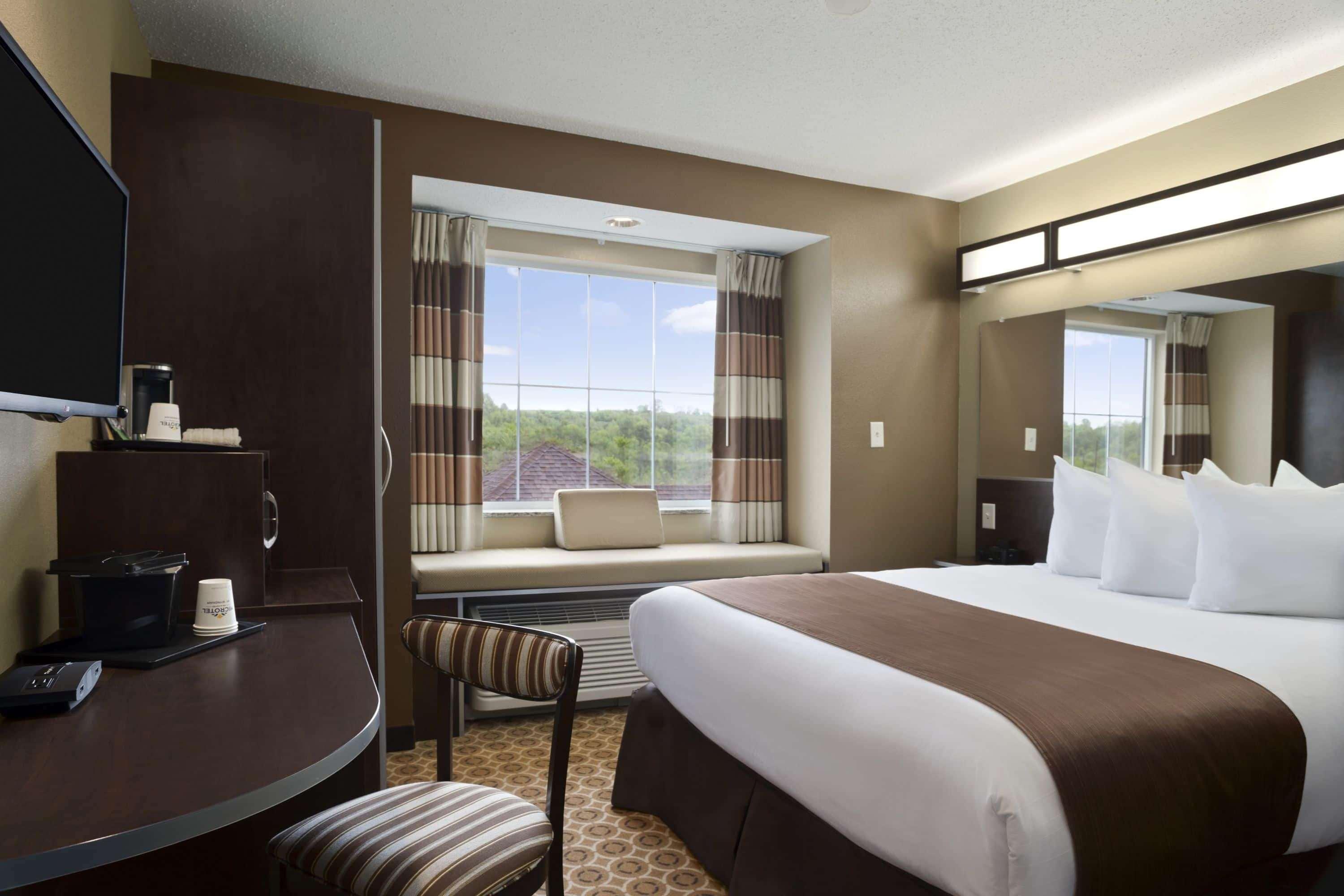 Sonesta Essential Fairmont Hotell Eksteriør bilde